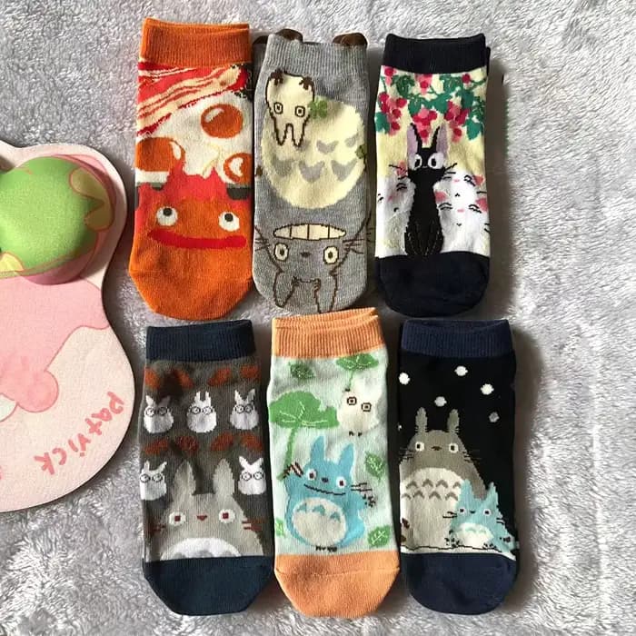 Chaussettes chat gris dessin animé japonais