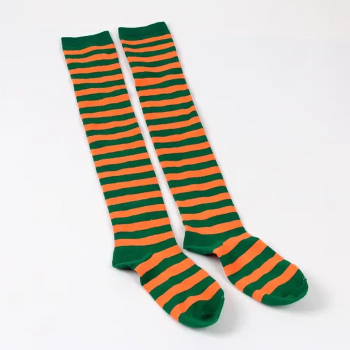 Chaussettes longues rayées pour femmes
