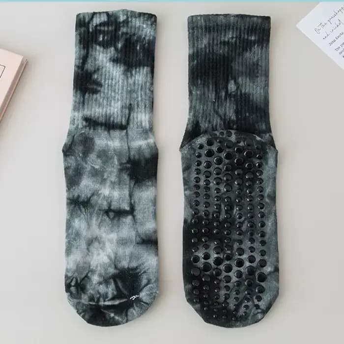 Chaussettes de Yoga femmes coton teint par nouage Silicone antidérapant Pilates Grip Crew chaussette