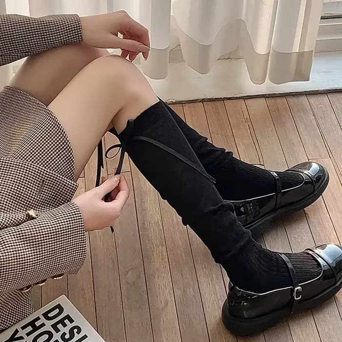 Lolita – chaussettes longues pour femmes
