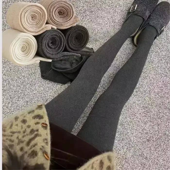 Chaussettes hautes d'hiver pour femmes