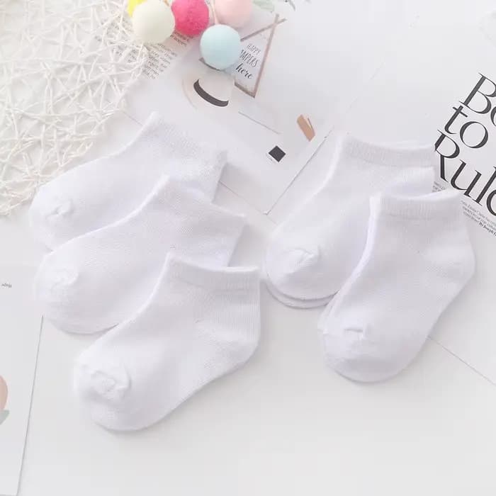 Chaussettes courtes blanches pour enfants