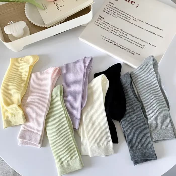 Chaussettes côtelées colorées pour femmes