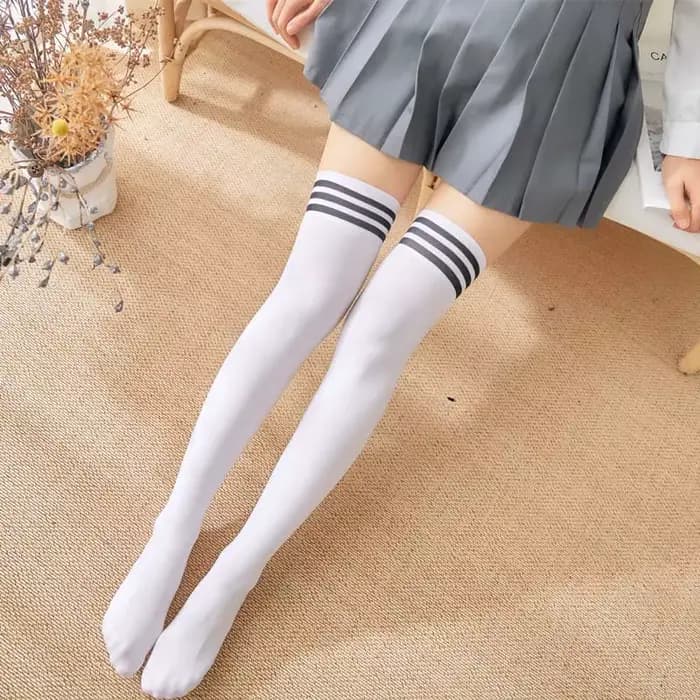 1 paire de Mini femmes filles mode école étudiant chaussettes printemps été Opaque sur genou cuisse haute élastique Sexy bas noir/blanc