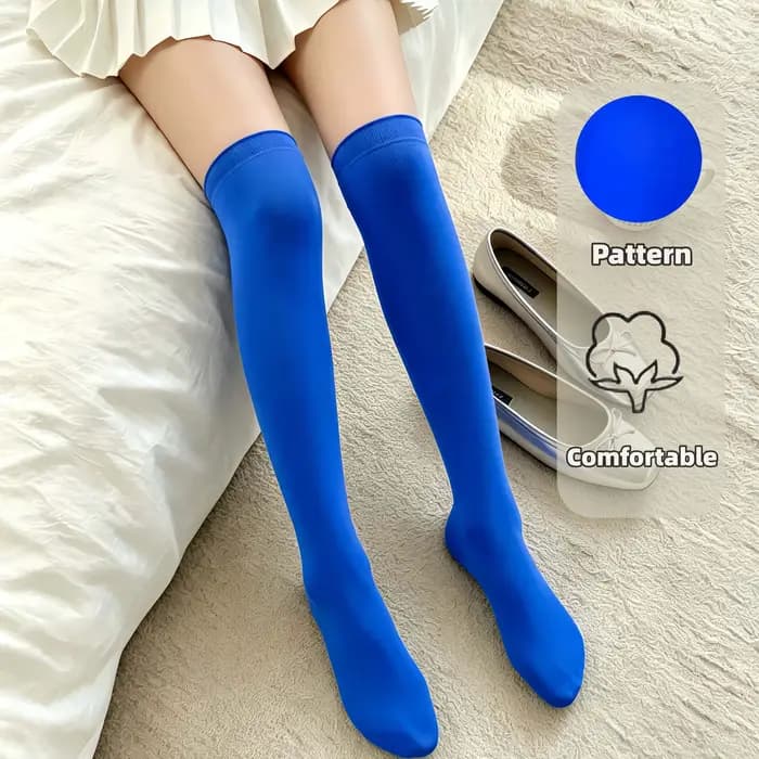 Chaussettes hautes bleues unies pour femmes