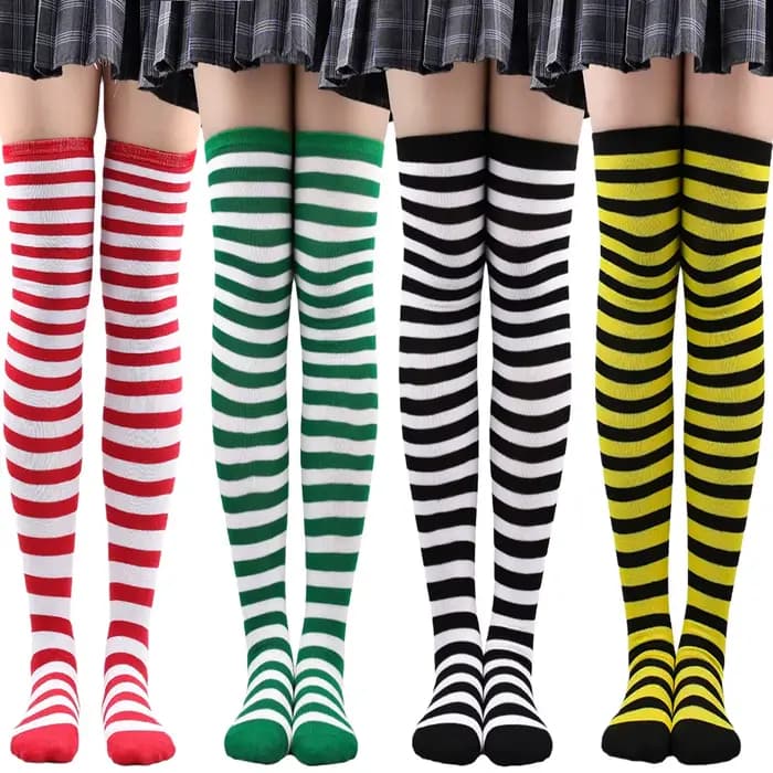Chaussettes longues rayées pour femmes