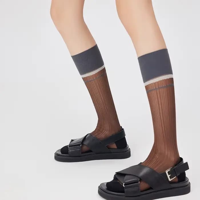 Chaussettes mi-longues pour femmes