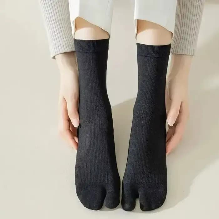 Chaussettes à doigts séparés style japonais tendance pour hommes et femmes