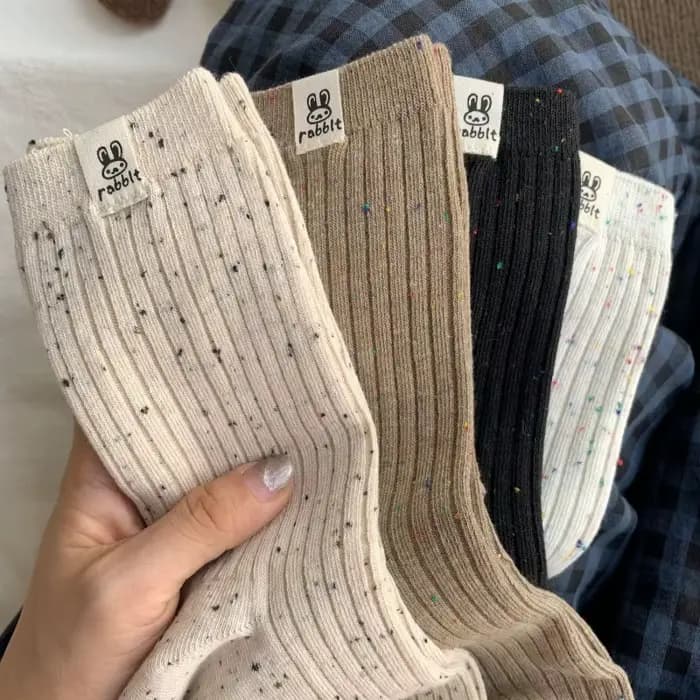 4 paires de chaussettes mi-tube imprimées de dessin animé pour femmes