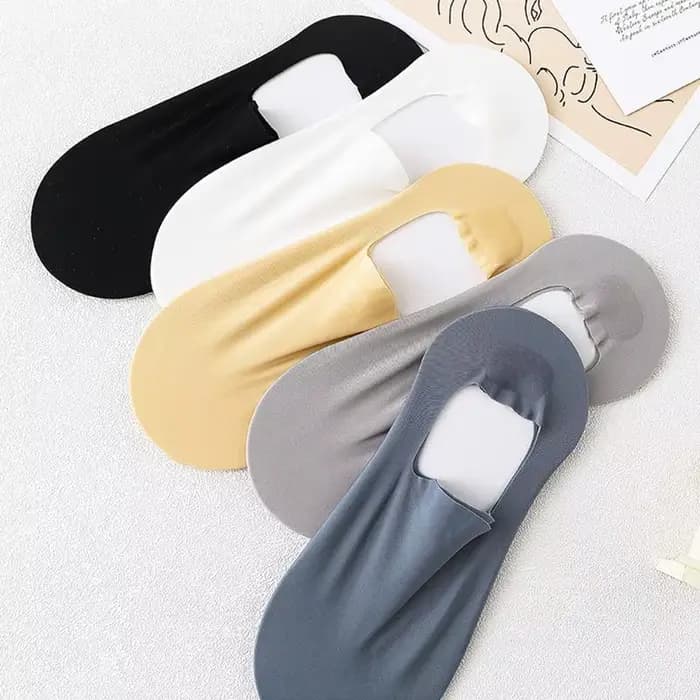 Chaussettes bateau en soie glacée
