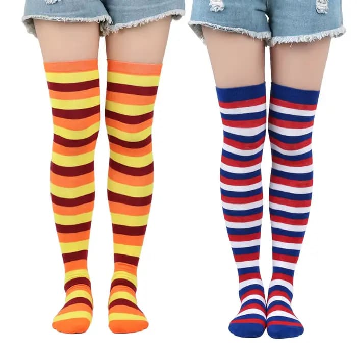 Chaussettes longues rayées pour femmes