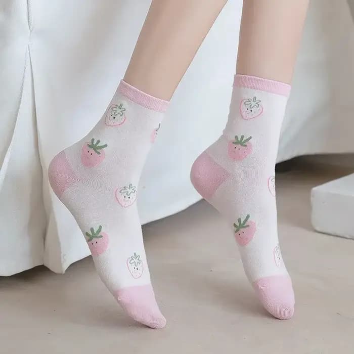Chaussettes tube rose fraise pour femmes