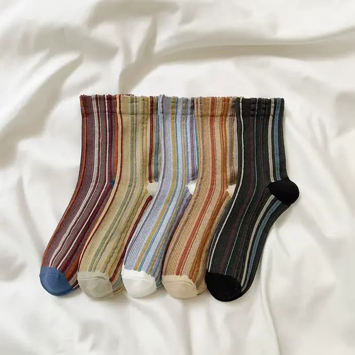 Chaussettes rétro Mori à rayures verticales