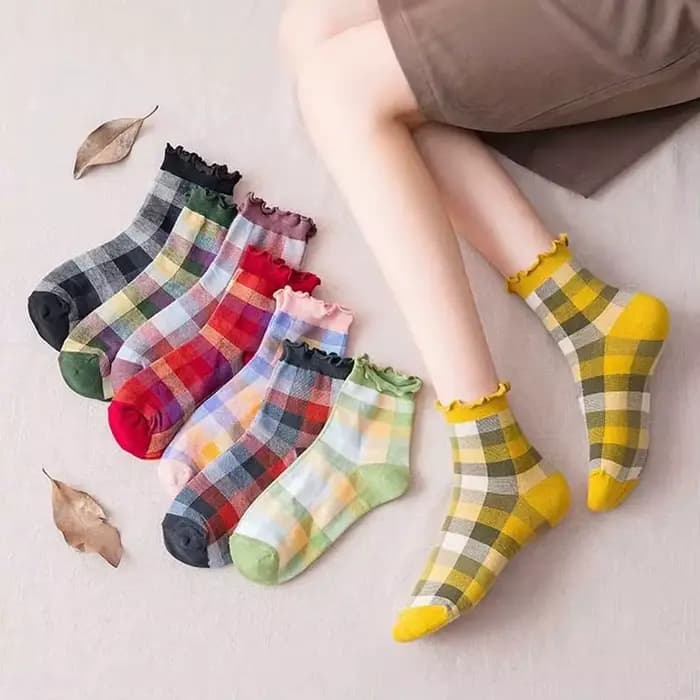 Chaussettes à carreaux en coton pour femmes