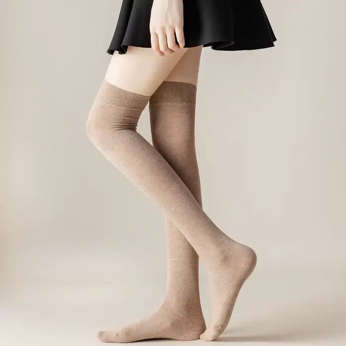Salina femmes chaussettes coton Tube sur le genou hiver printemps nouvel an couleur unie mode personnalité loisirs sport confortable