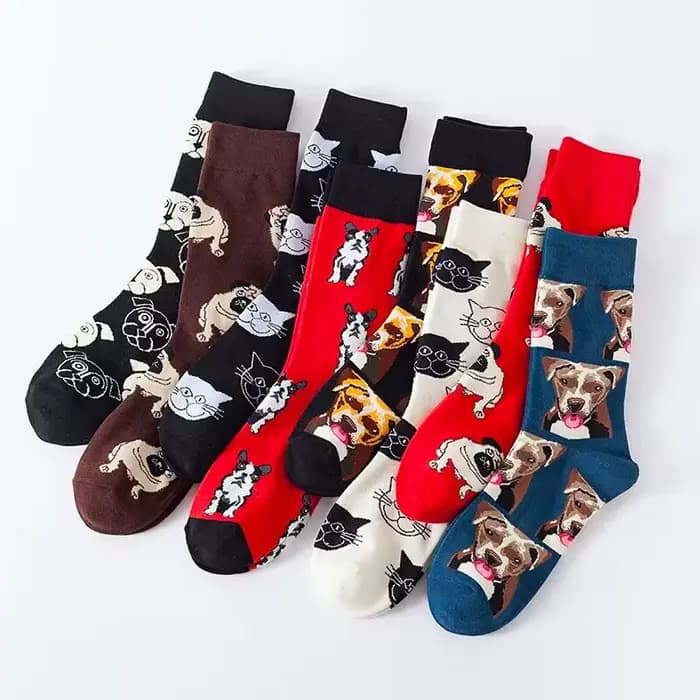 Mode femmes chaussettes dessin animé