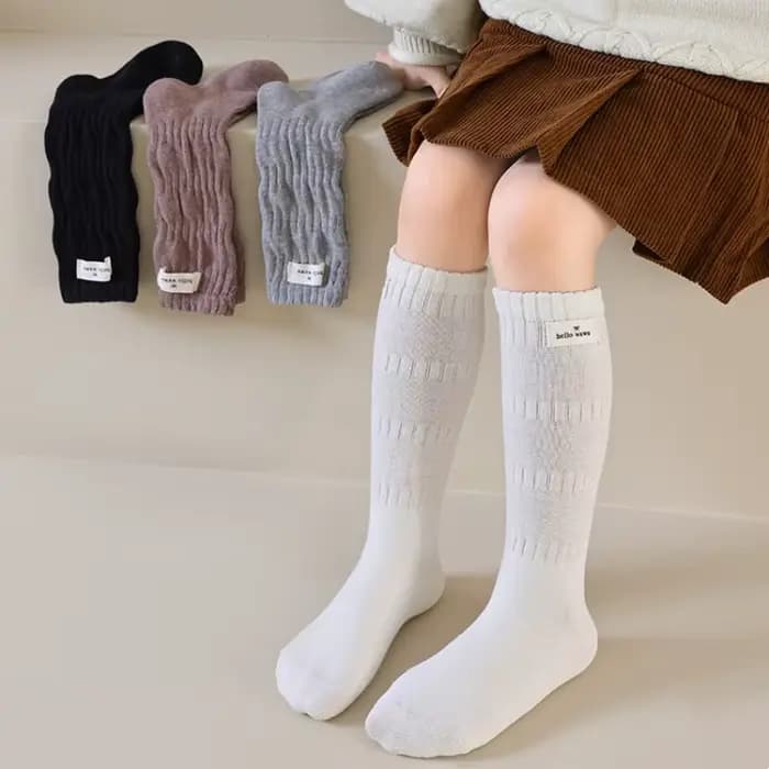 Nouvelles chaussettes en coton doux pour filles