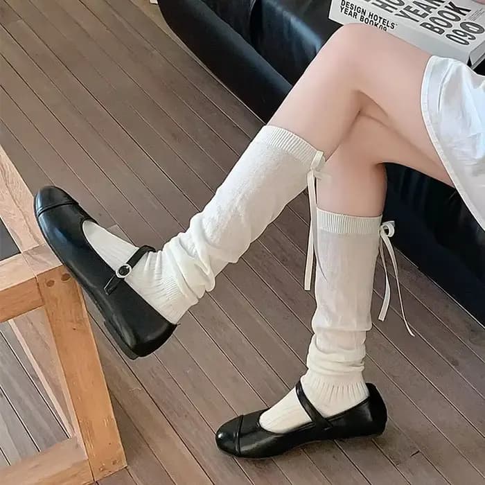 Lolita – chaussettes longues pour femmes