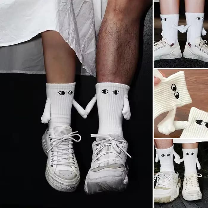 Mode dames chaussettes drôle créatif main tenant noir blanc dessin animé yeux couple chaussettes