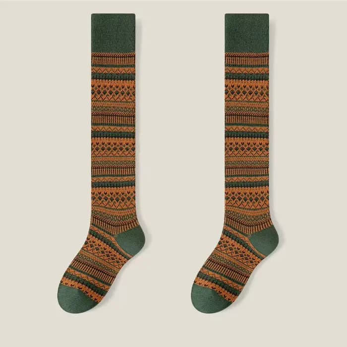Chaussettes hautes à rayures pour femmes