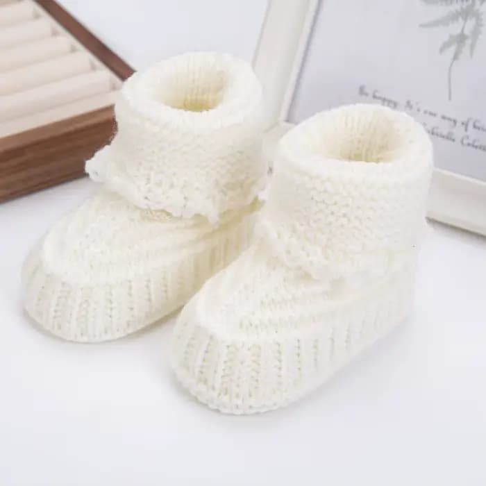 2 pièces/paire bébé tricot chaussettes 0-12M solide Cochet marche chaussettes Ins crème couleur unie
