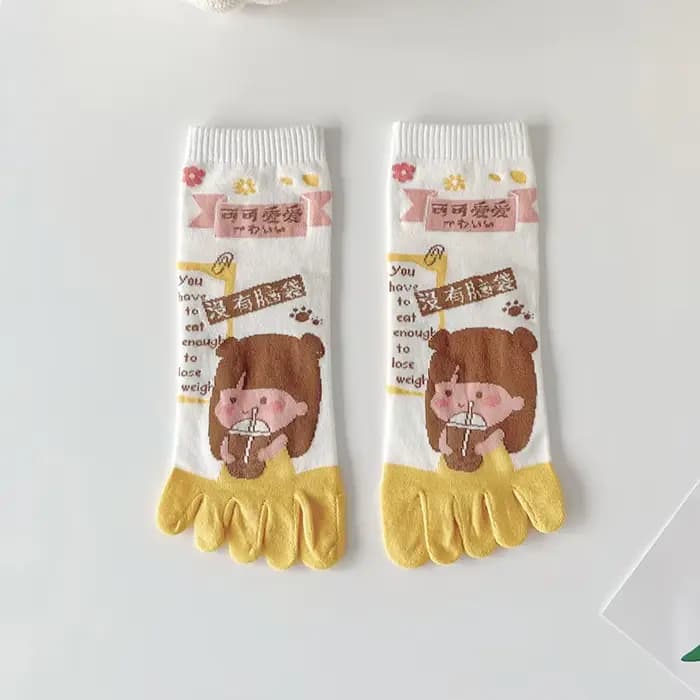 Chaussettes à cinq doigts pour femmes, en coton, motif ours de dessin animé, style Kawaii, amusantes