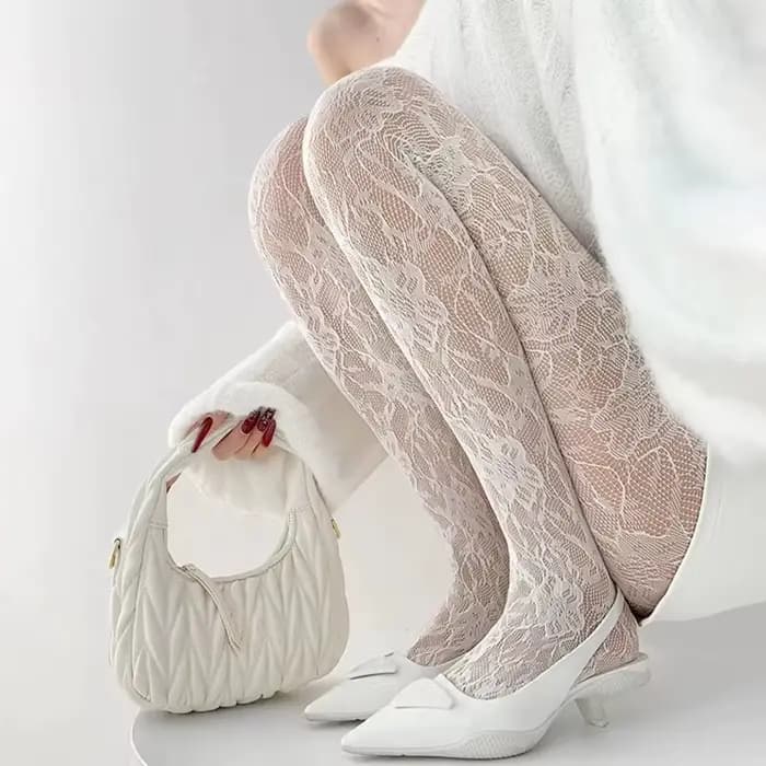 Chaussettes blanches femmes Sexy bas résille Femme été mince fleur maille collants élastique minceur