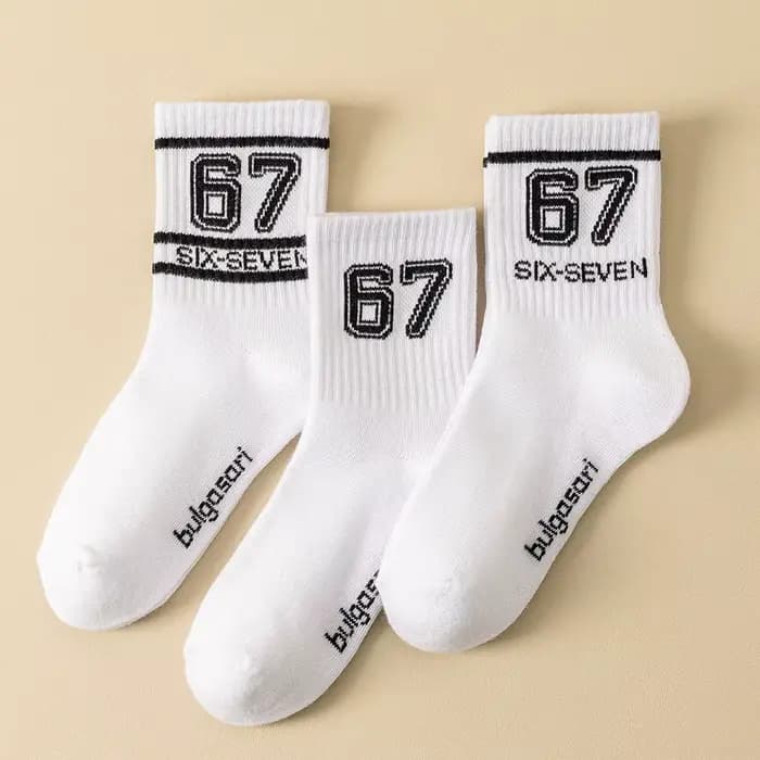 Chaussettes tendance pour adolescents avec imprimé "67" – Chaussettes de sport mi-mollet pour enfant