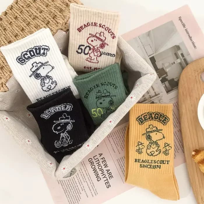 Chaussettes mi-mollet Snoopy Dog, chaussettes de sport en coton à haute élasticité, chaussettes clas