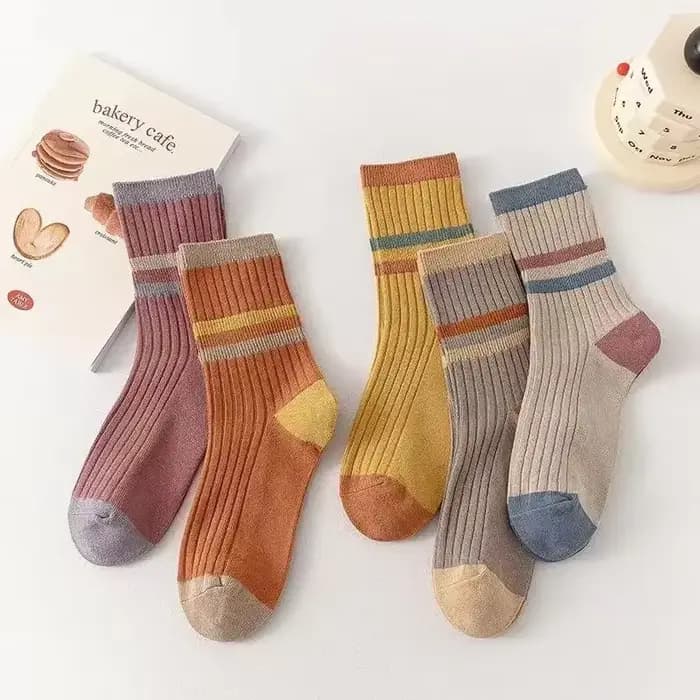 5 paires de chaussettes imprimées rayées pour femmes, confortables, douces, mi-tube, hiver, Harajuku