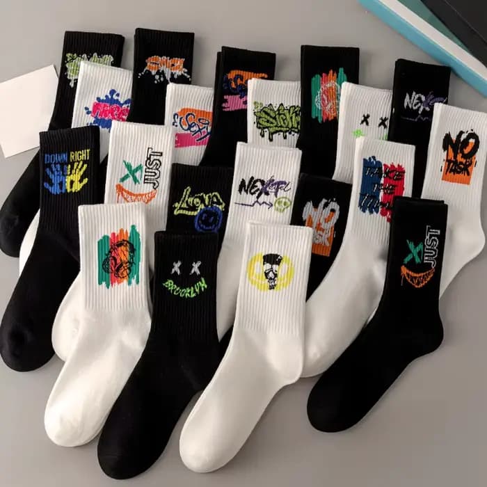 5/10 paires de chaussettes de sport à la mode pour Couple, de haute qualité, avec motifs Graffiti, c