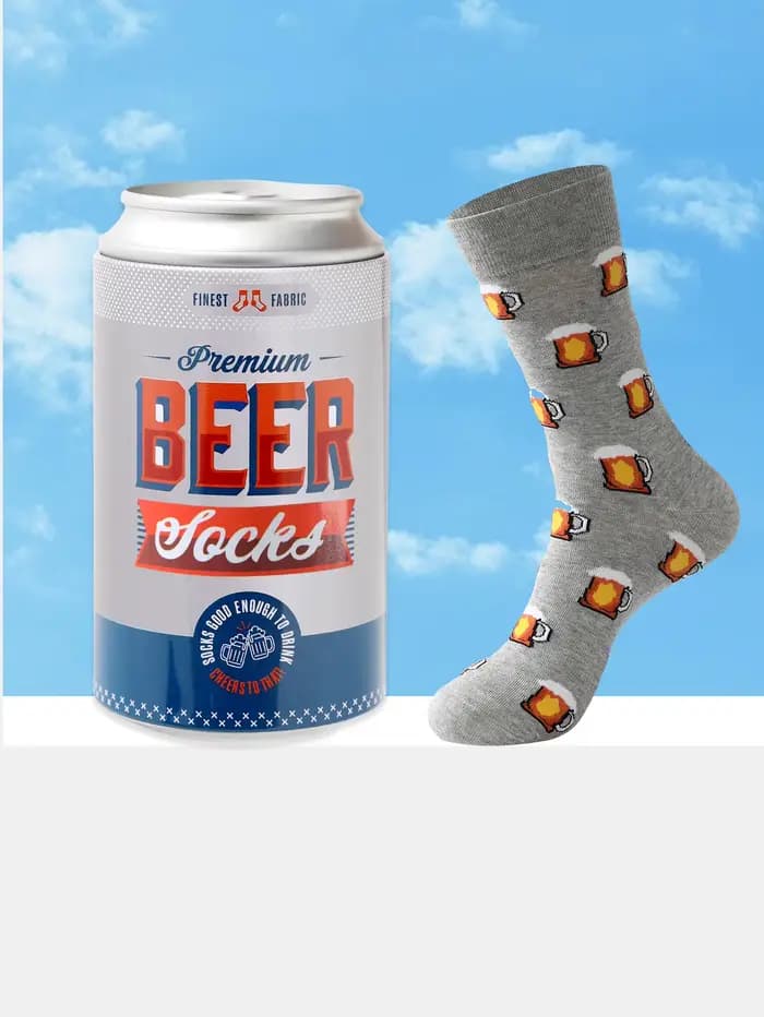 Une paire de chaussettes à motifs personnalisés de bière uniques pour hommes et femmes pour la révei