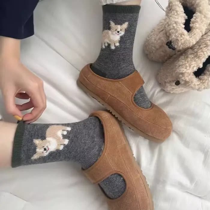 Chaussettes hautes à motif de chiot floqué pour l'automne et l'hiver