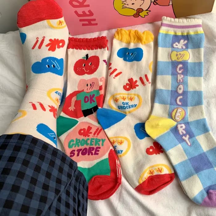 Chaussettes pour femmes en coton, printemps-automne, imprimé tomate, dessin animé mignon, kawaii, chaussettes mi-tube confortables, absorbant la transpiration, chaussettes en tissu éponge