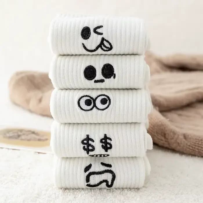 Ensemble de chaussettes courtes drôles de dessin animé pour femmes