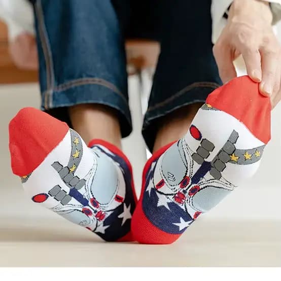 Chaussettes pour hommes 2026 : Nouveauté, design tendance, chaussettes bateau courtes d'été, qualité supérieure, motif géométrique, colorées, en coton pour hommes