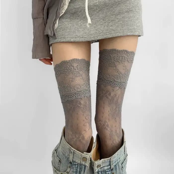 Chaussettes femme automne/été couleur unie cuisse haute dentelle bas femmes sur le genou bas Lolita filles longues