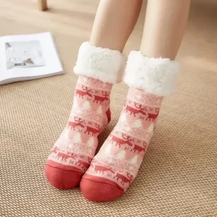 Chaussettes d'hiver chaudes pour femmes, en peluche de pingouin, douces, antidérapantes, chaussons courts, chaussettes moelleuses et duveteuses, cerf, élan, ours, cadeau de Noël