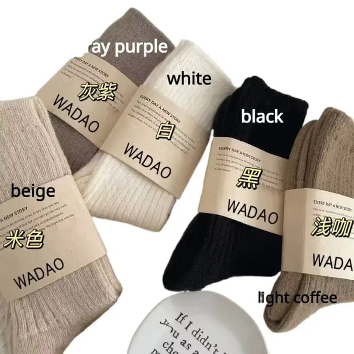 Nouvelles chaussettes d'hiver femmes cachemire laine épaissir chaud femmes chaussettes Sox mode japonaise Harajuku couleur unie thermique longues chaussettes