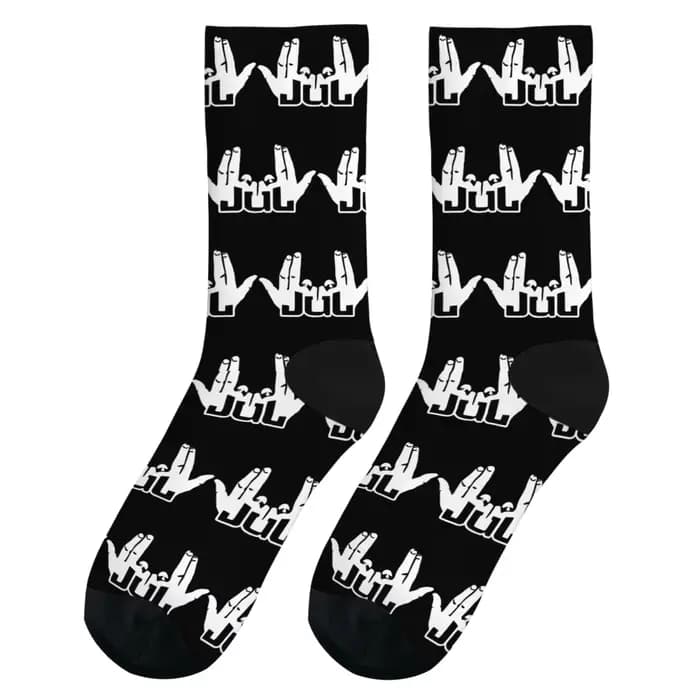 Une paire de chaussettes de rappeur Jul France