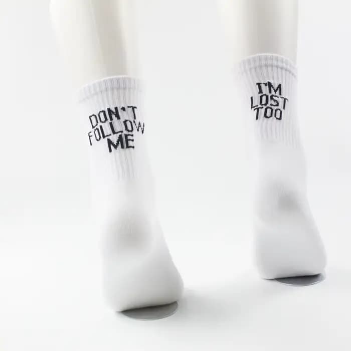 Femmes hommes chaussettes drôles Harajuku Humor mot imprimé