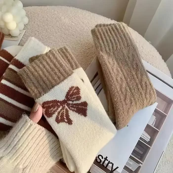 4 paires de chaussettes en cachemire pour femmes