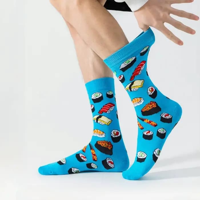 1 paire de chaussettes d'équipage avec impression de nourriture de Sushi de Cuisine japonaise en bleu
