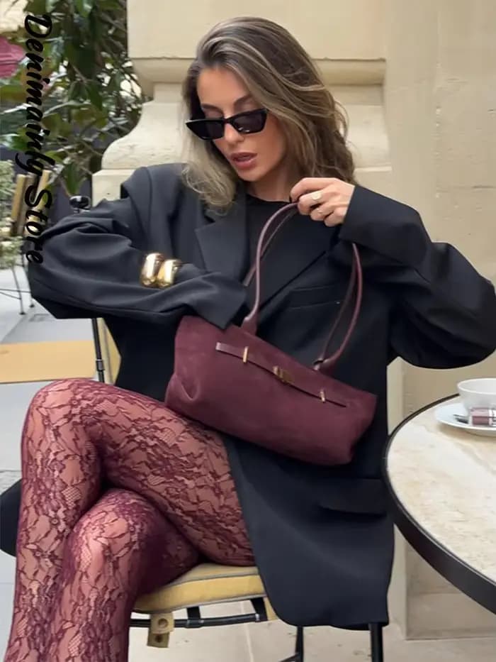 Collants en dentelle bordeaux pour femmes
