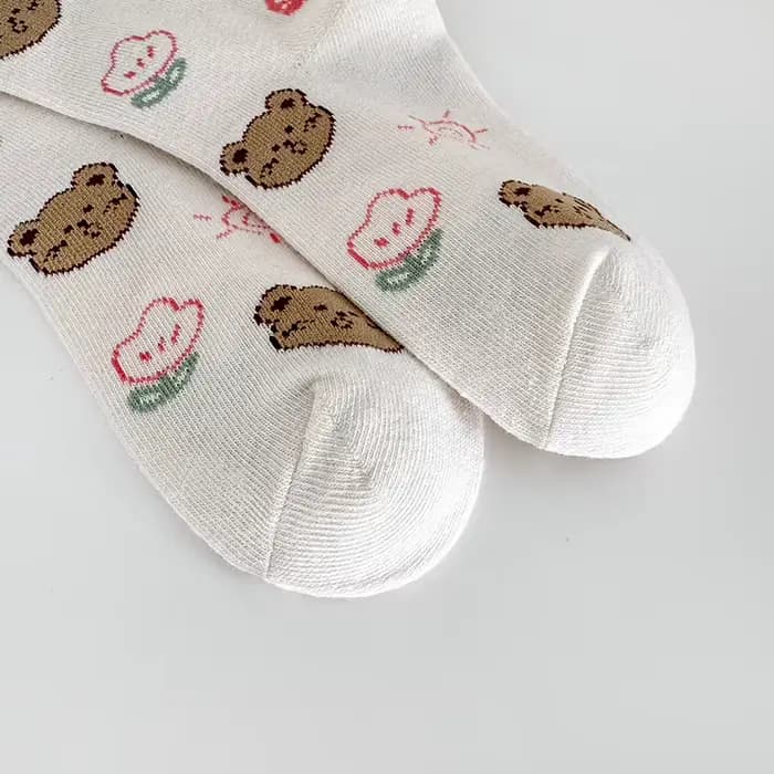 Cinq paires de chaussettes courtes ours en peluche colorées