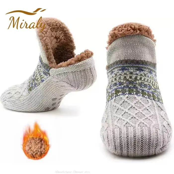 Chaussettes de sol antidérapantes Super chaudes pour femmes et hommes