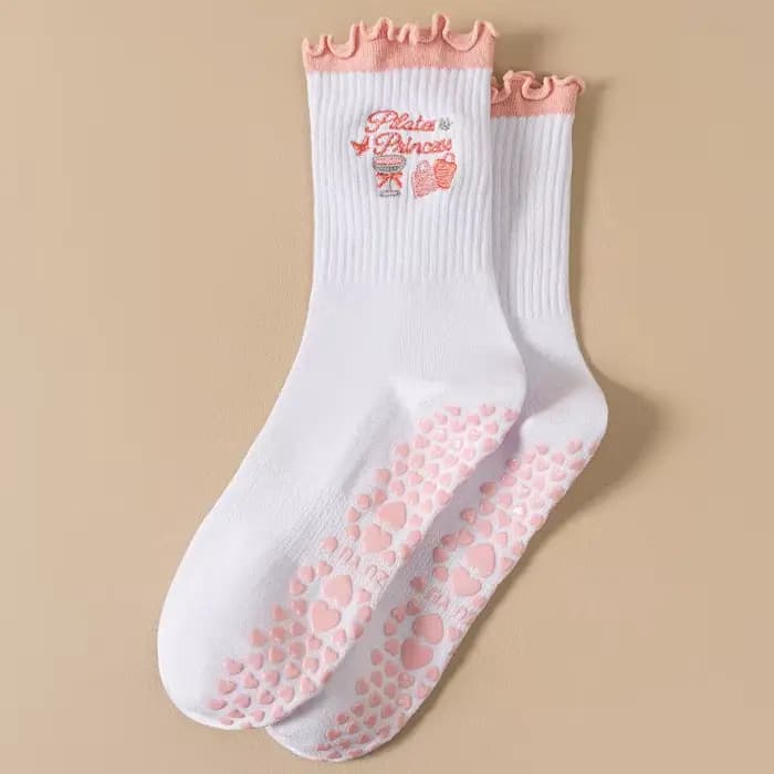 Chaussettes de yoga pour femmes de la série rose avec plis et broderie en forme de nœud