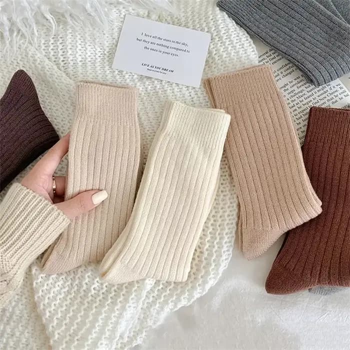 Chaussettes Rayées de Style Coréen pour Femme, Chaudes et Confortables, Rétro, Simples, à la Mode, Nouvelle Collection Automne Hiver