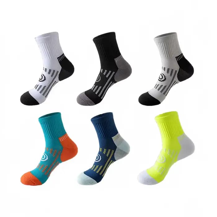 Nouvelles chaussettes de sport d'extérieur pour marathon toutes saisons, chaussettes de course pour hommes/femmes, colorées, à séchage rapide, pour l'exercice, la remise en forme et l'entraînement