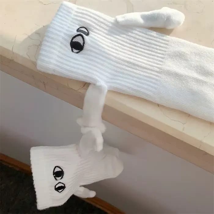 2/4/6/10 paires de chaussettes magnétiques avec mains femmes hommes mode noir blanc drôle mignon dessin animé yeux